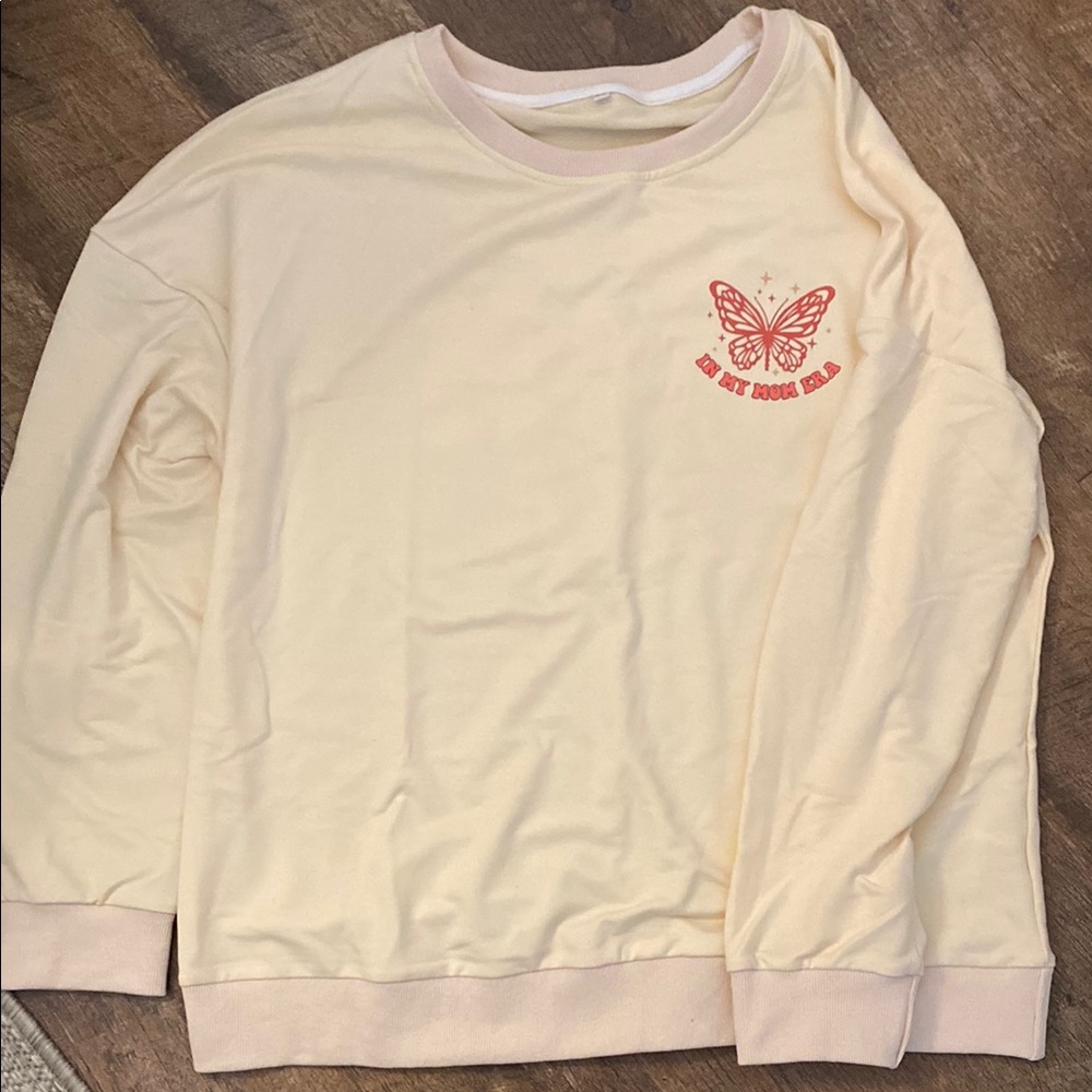 Butterfly Graphic Sweatshirt - Cream